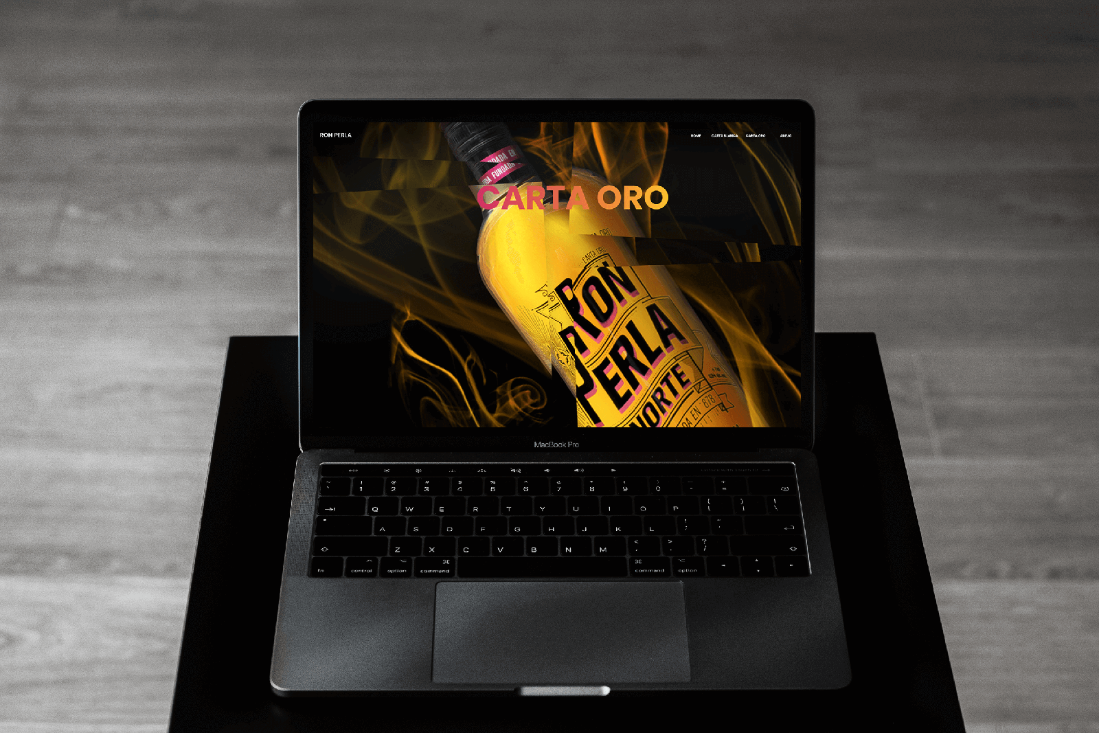 Ron Perla mockup oro